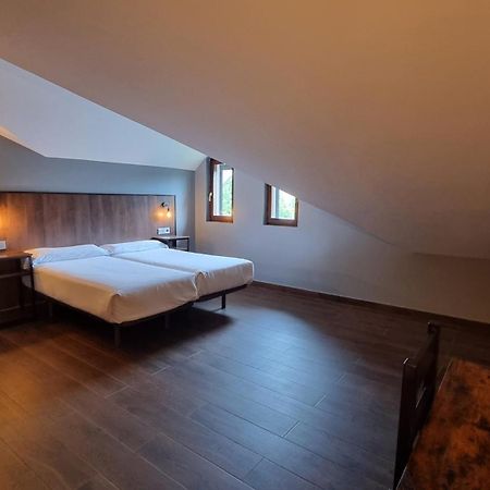 Euba Hotel Amorebieta-Etxano Esterno foto